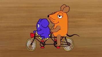 Maus und Elefant auf Tandem