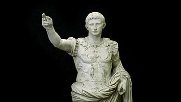 Eine Statue von Augustus