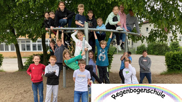 Mausklasse der Regenbogenschule Bochum mit Schul-Logo