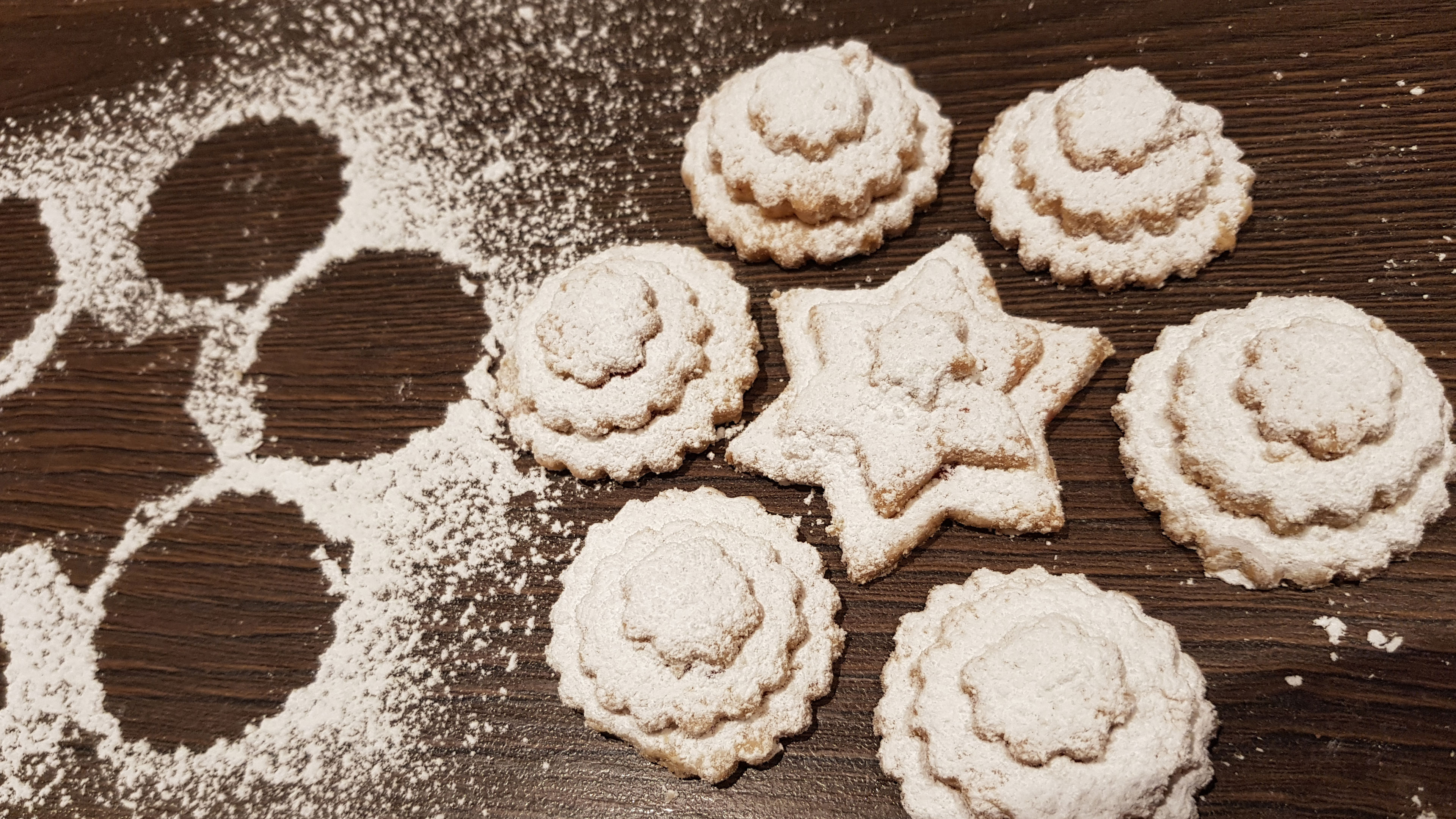 Omas Terrassenplätzchen Rezept von Jakob und David aus Wenzenbach - Die ...