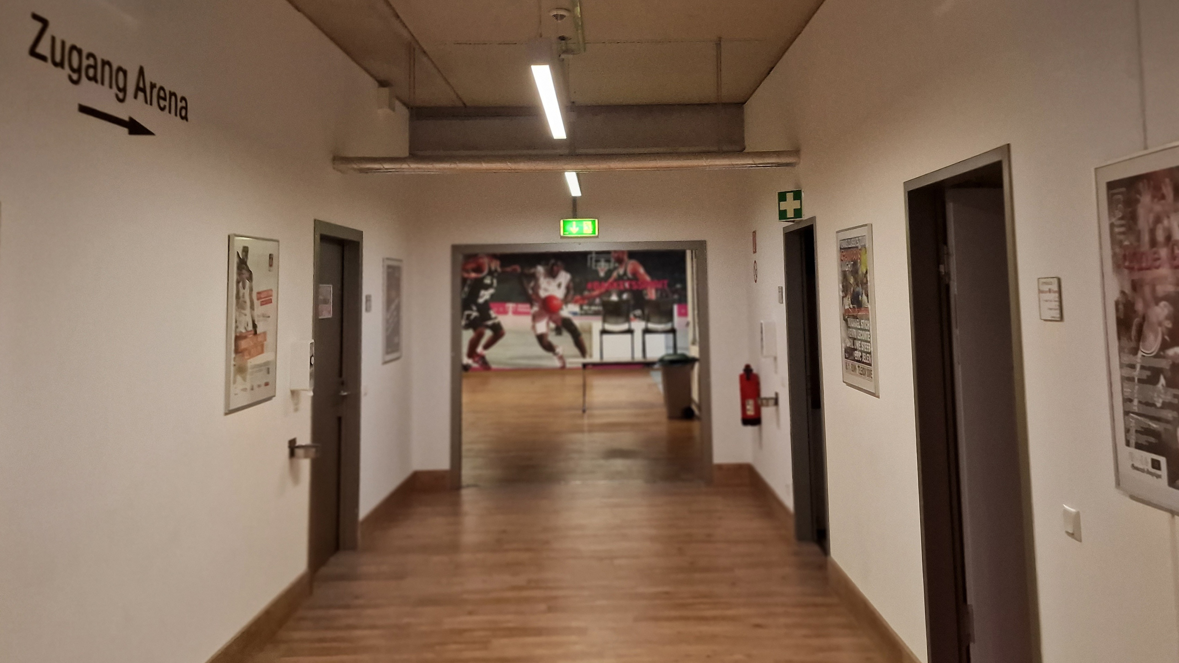 Mausklasse der GGS Finkenhofschule Bonn bei den Telekom Baskets