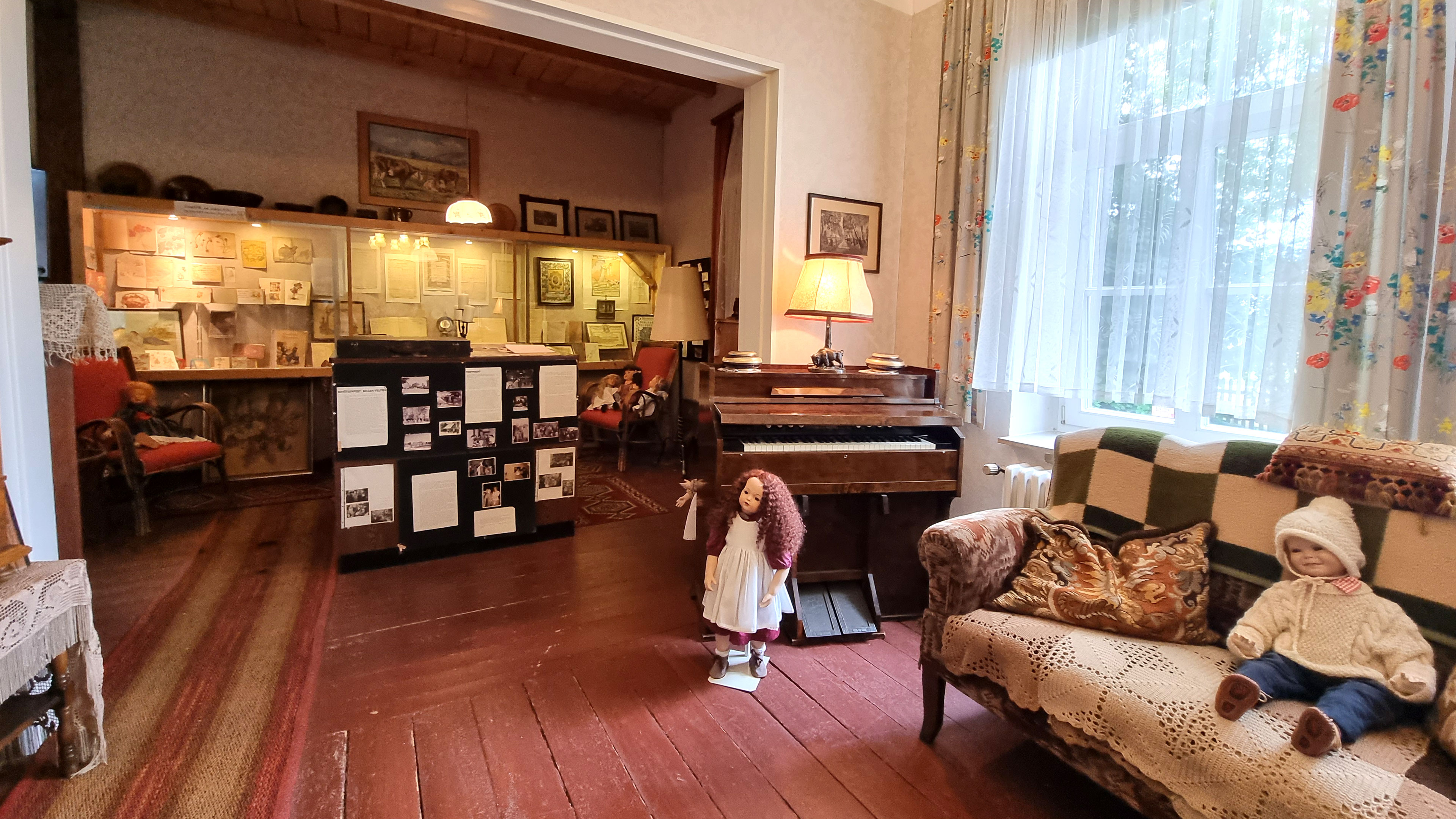 Historisches Musikzimmer im Sellener Landschulmuseum