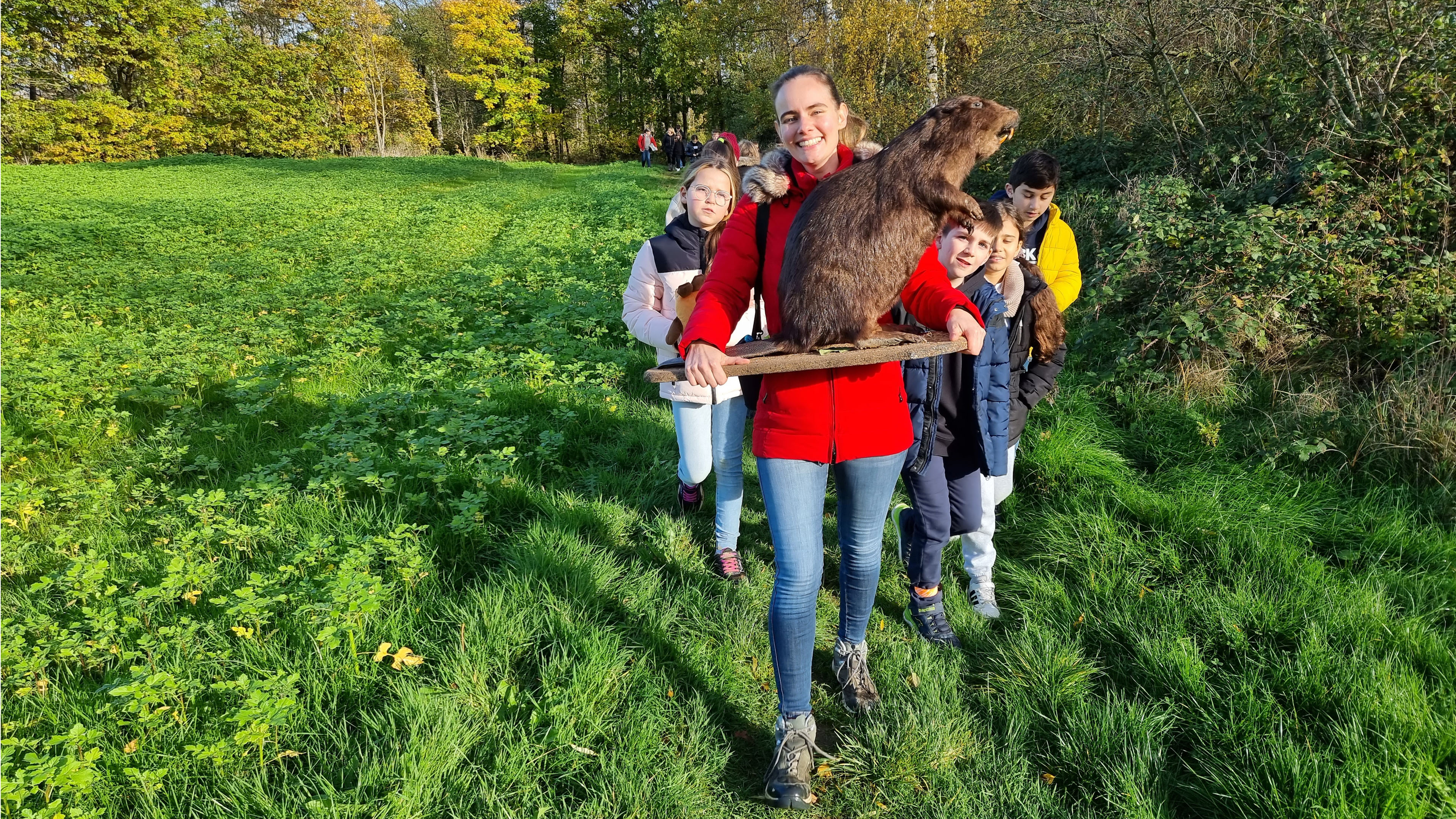 Viertklässler der GGS Im Weidengrund unterwegs für ihre MausKlasse-Reportage