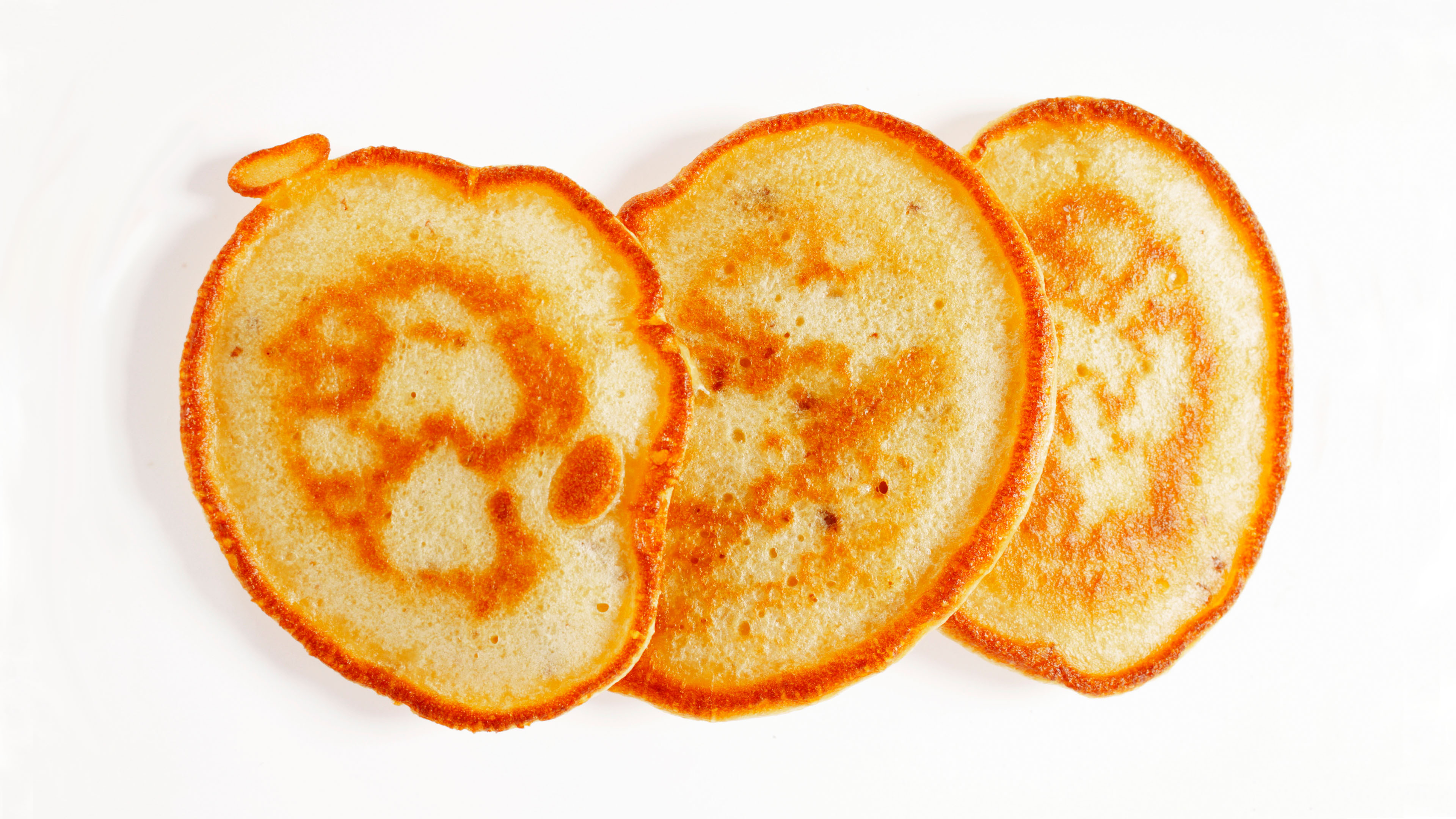 Bildrechte: mauritius images Drei Pfannkuchen