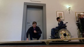 Rollstuhlparcours in Pfaffenwinkel; Rechte: WDR