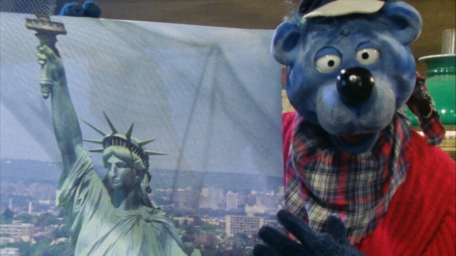 Käpt'n Blaubär, Flagge, Freihheitsstaue