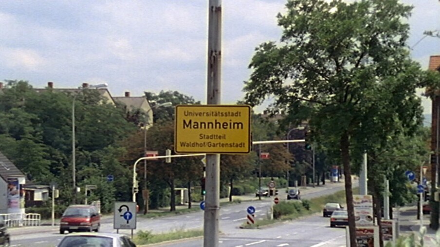 Ein Ortsschild von Mannheim